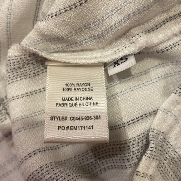 EUC cloth & stone Blouse - Picture 5 of 5